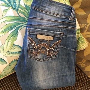 Women’s jeans